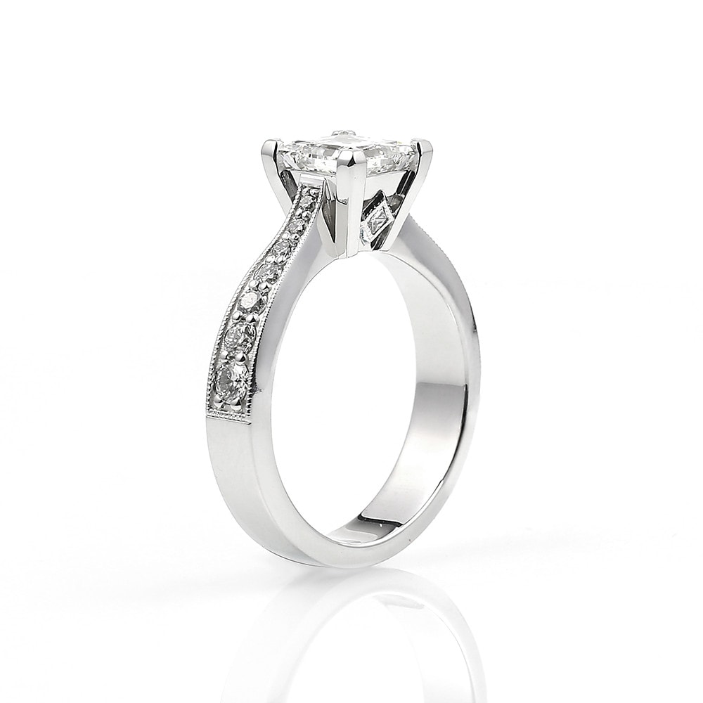 Engagement Ring DR11